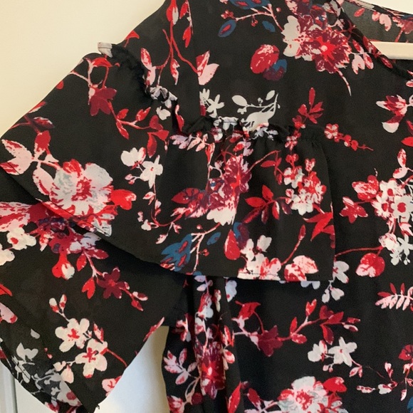 Xhilaration Ladies multi coloured blouse sized XXL - Picture 2 of 6